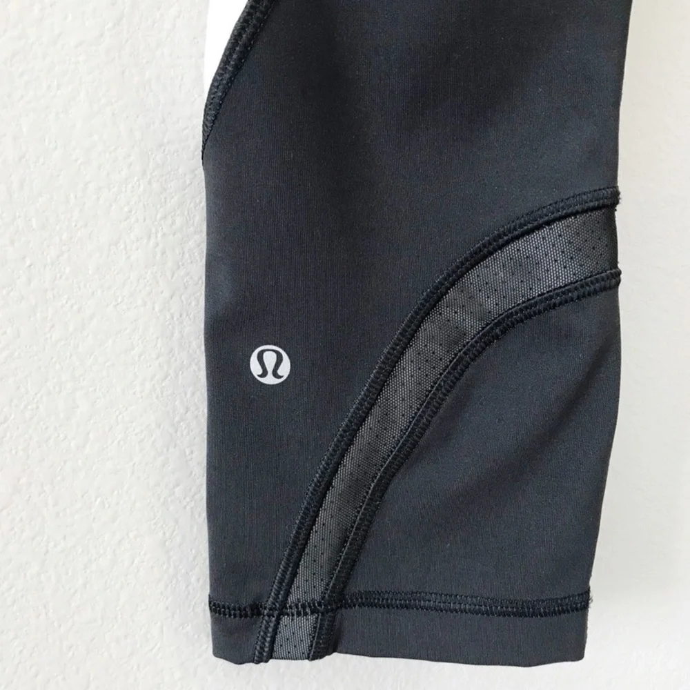 Lululemon Run Inspire Crop II Reflective legging Size 4